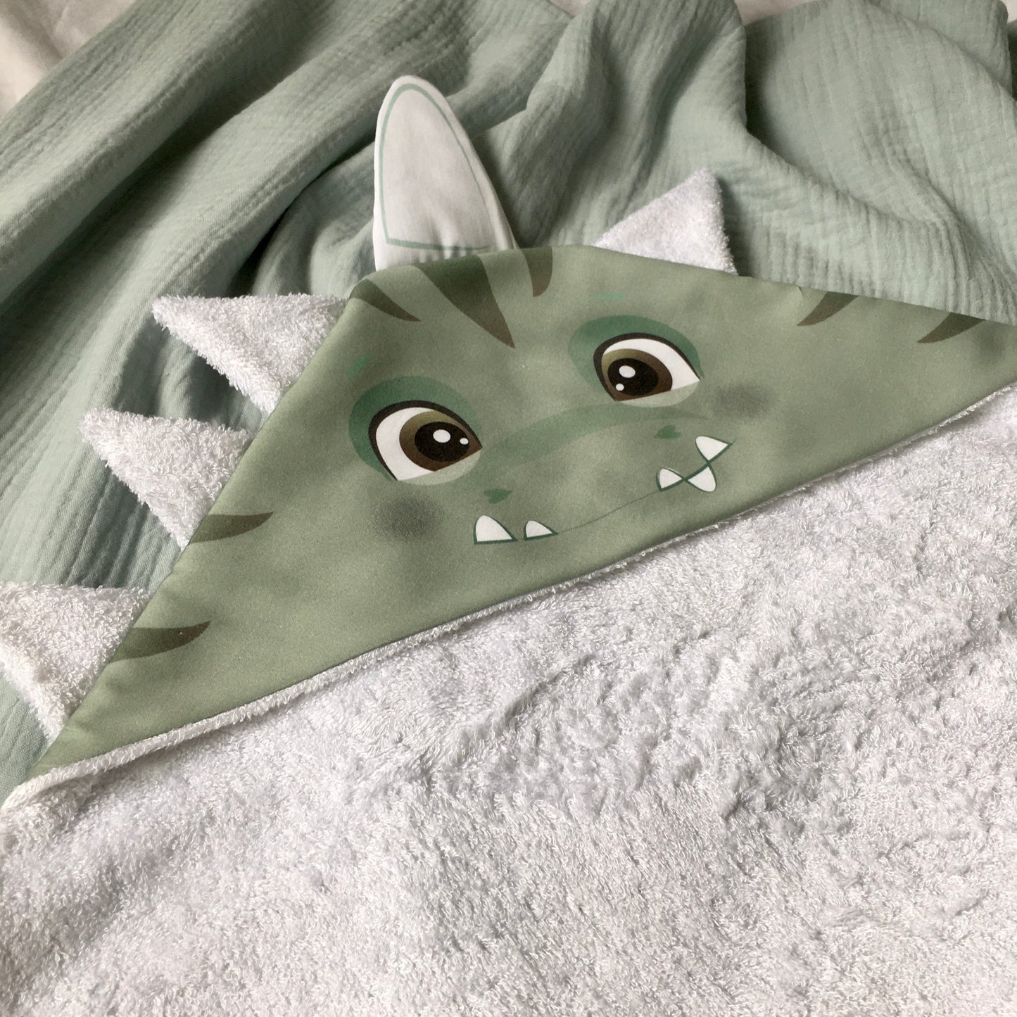 cape de bain dinosaure